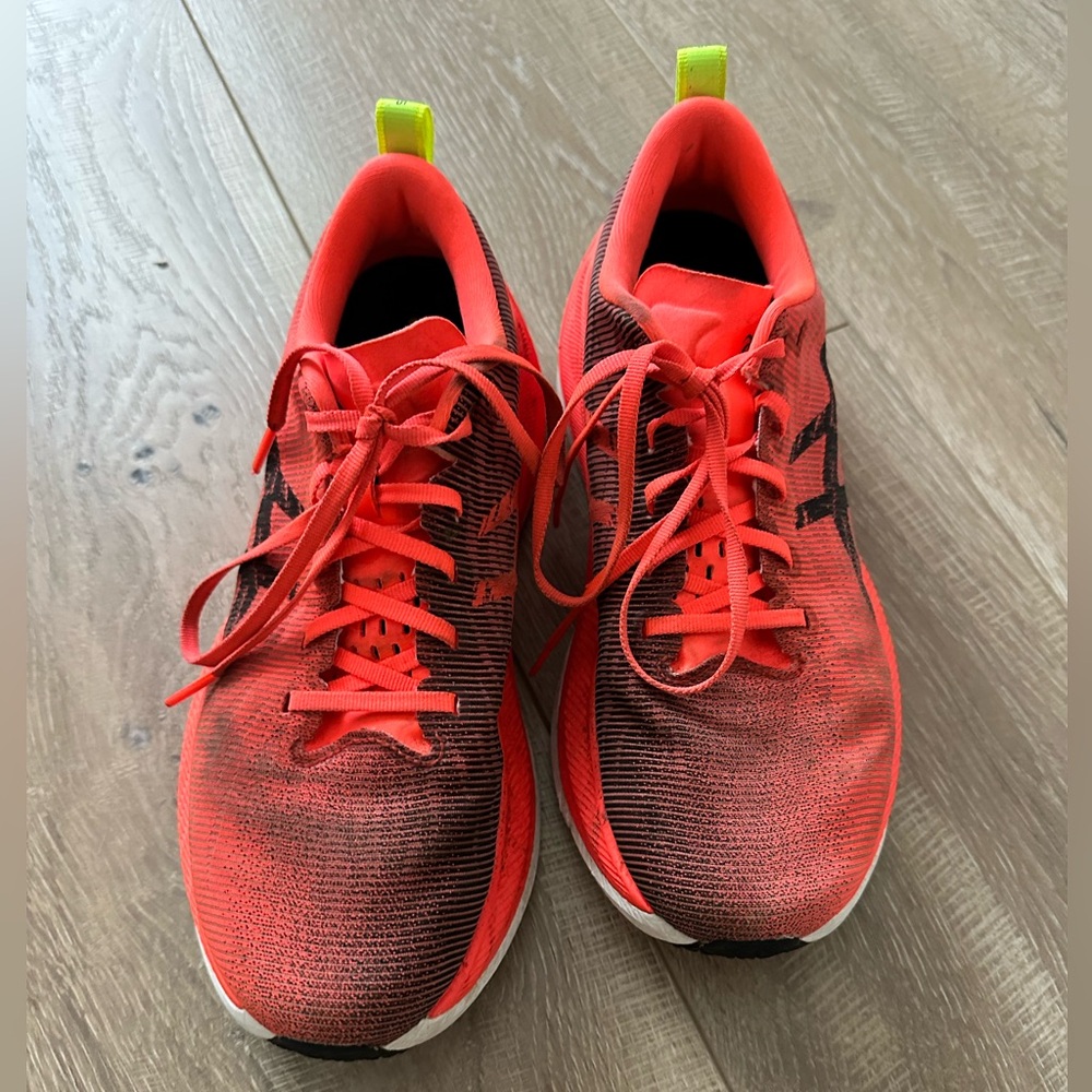 ASICS Superblast